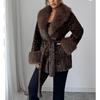 Cappotto Lungo in Finta Pelliccia di Vison con Stampa Leopardo e Collo Oversize in Pelliccia di Volpe Vestibilità Aderente Capospalla Invernale da Donna
