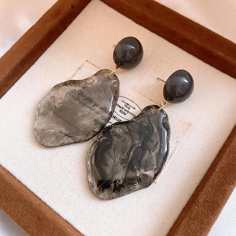 Mist purple retro irregular smudged acrylic earrings female personality exaggerated unique niche earrings white stud earrings