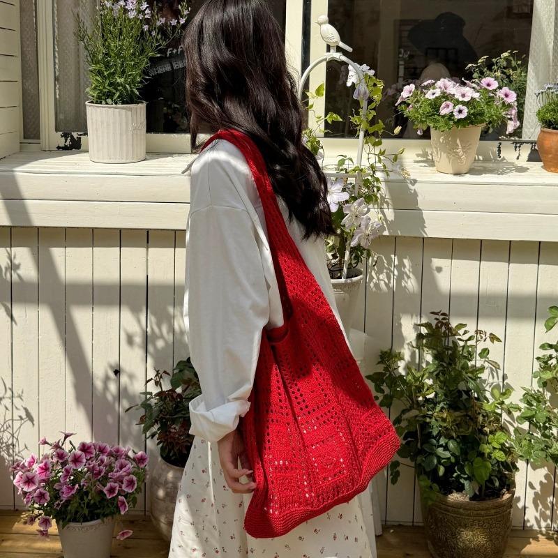 Fashionable Woven Bag, Versatile for Commuting, Large-capacity Single-shoulder Tote Bag