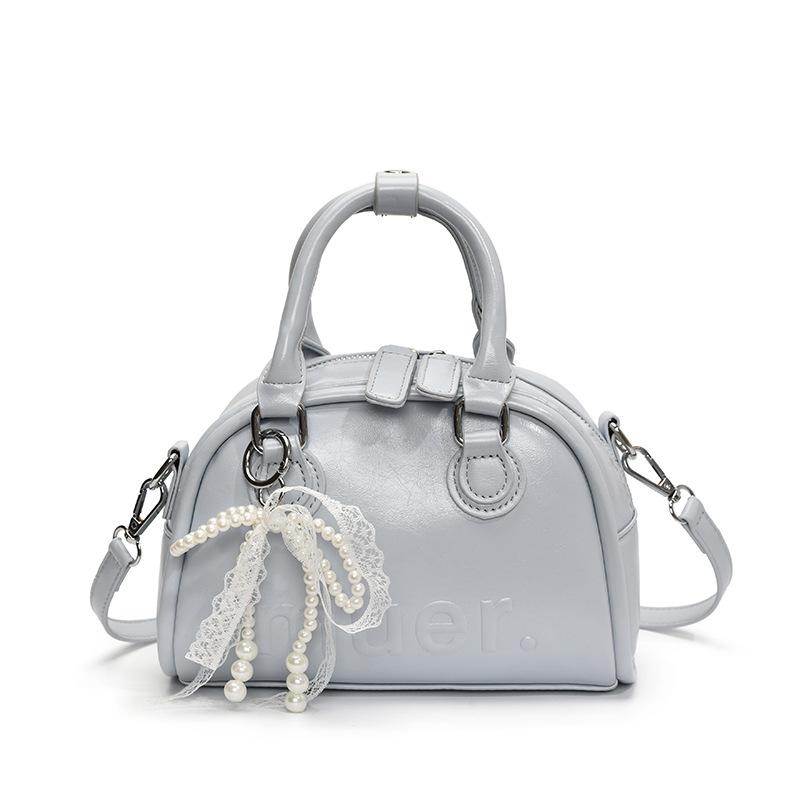 

Cute Girl Handbag Fashion Shoulder Bag New Versatile Women s Bag no pendant синій