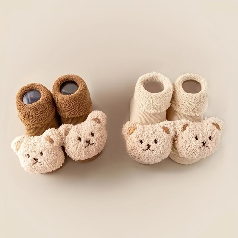 1 pairs of winter newborn non-slip floor socks Cute bear pattern children's toddler socks Cozy plush indoor non-slip socks