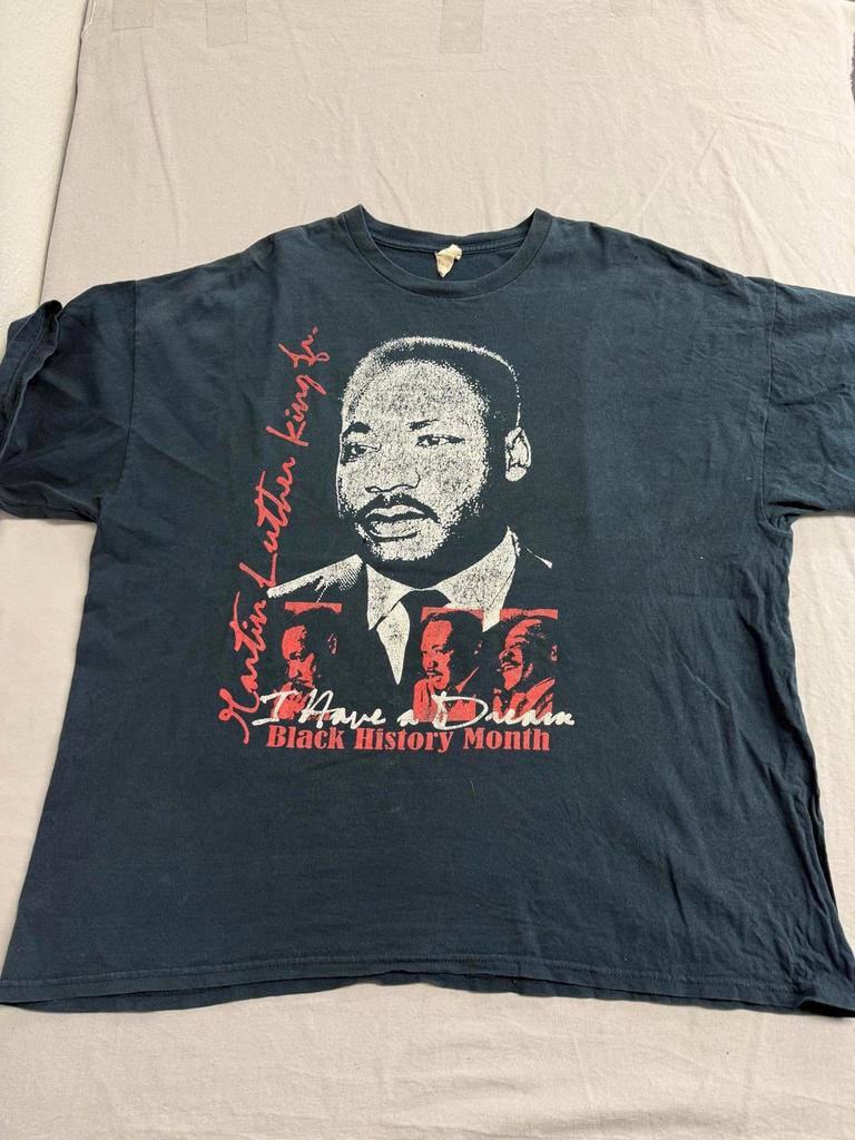 Faded Martin Luther King Jr T shirt MLK Jr I have a Dream -L