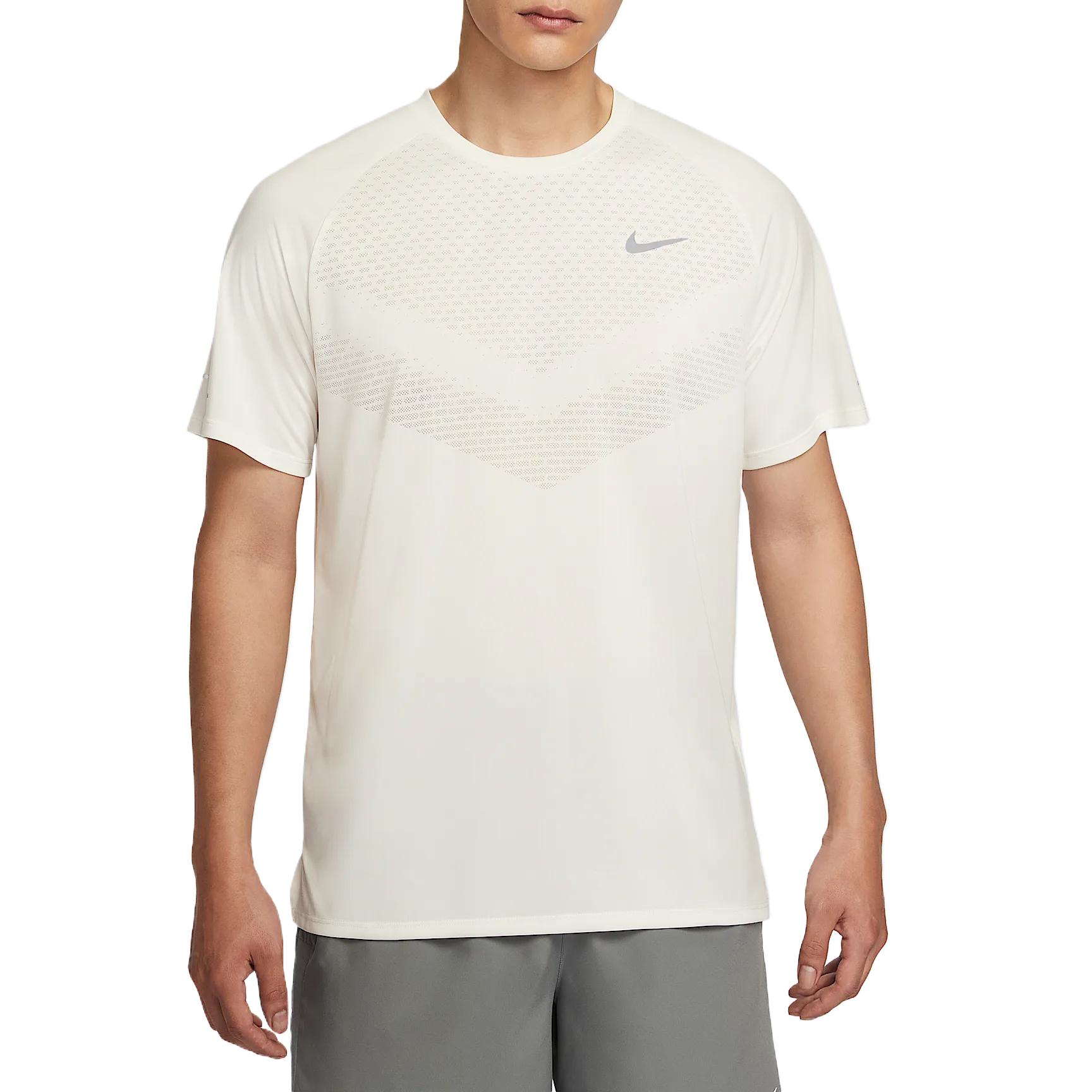 

Nike Dri-FIT ADV Stride Breathable Quick-Dry Pullover Short Sleeve T-Shirt Men Tops Sail HV5204133 XL
