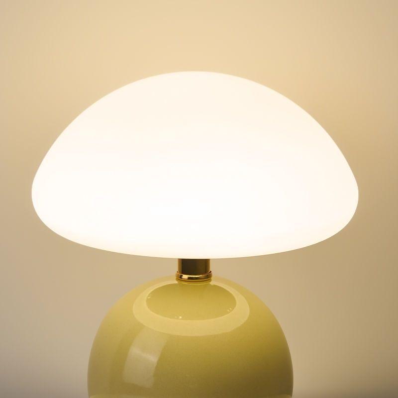 Cream Mushroom Table Lamp: Modern Eye-Protecting Bedside Light for Warm Atmosphere In Boys' and Girls' Bedrooms.