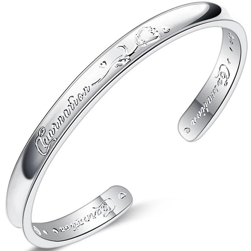 Brățară Stea Placată cu Argint de Ziua Îndrăgostiților pentru Femei - Cadou Trendy în Stil Douyin pentru Cea Mai Bună Prietenă