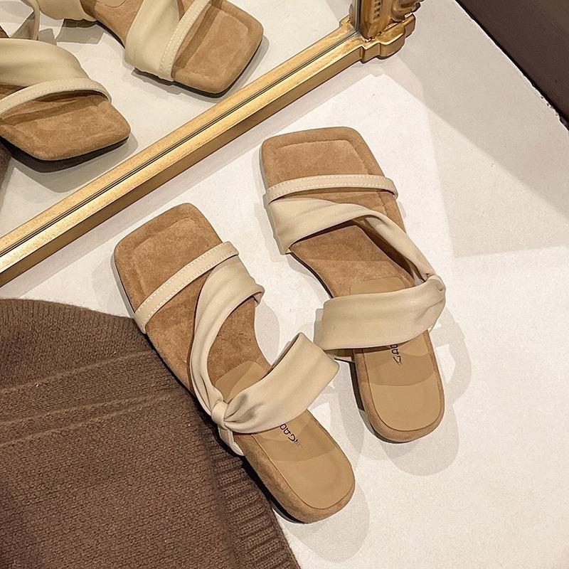 Fashion Women Flats Elegant Slippers Designer Classical Shoes Lady Fad Casual Flip Flops Summer New Slides 2025 Beach Sandalias De Mujer
