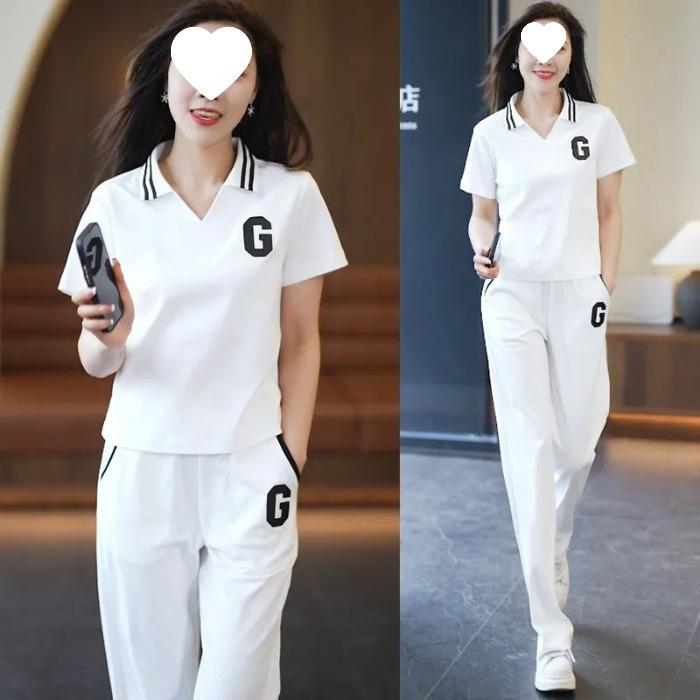 

Casual Fashion Suit for Women, Summer Style, Age-reducing Mother s Wear, Short-sleeved Sportswear, Loose Slimming Two-piece Set 6XL