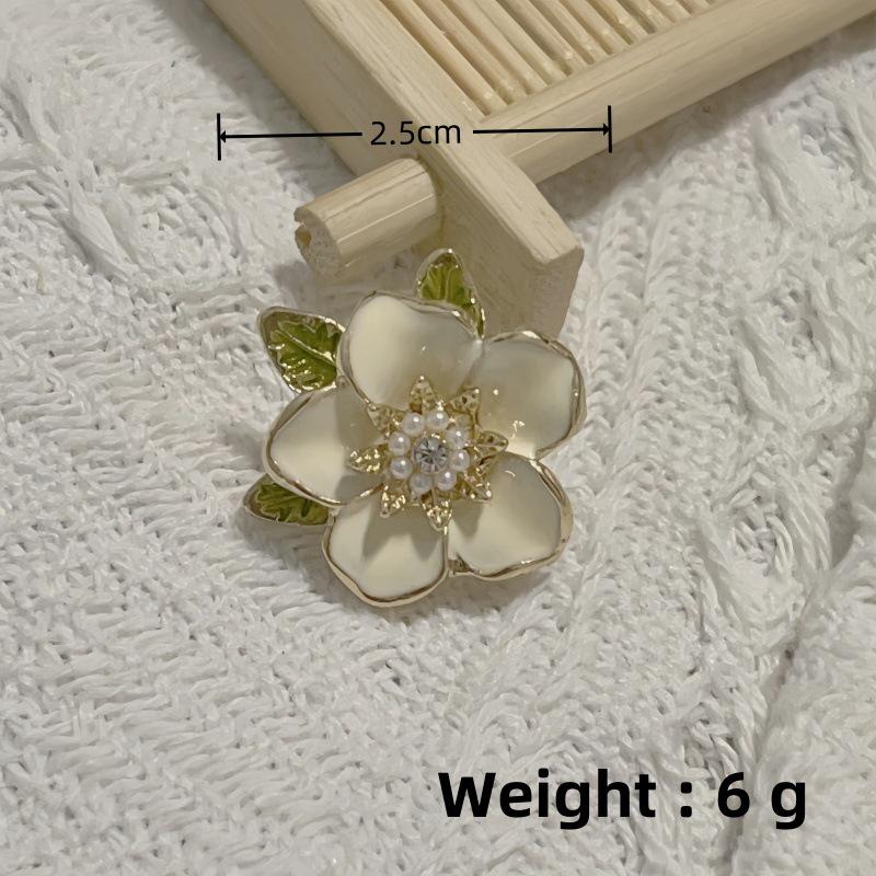 High-End Women's Butterfly Anti-Exposure Fashion Brooch
