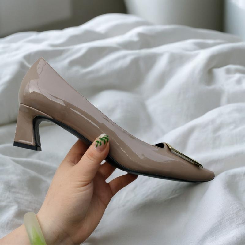 Lady Ww Classic Rv Square Buckle Small Square Head Shallow Mouth High Heels Women's Autumn and Winter New Thick Heel Flat Bottom Commuter Shoes