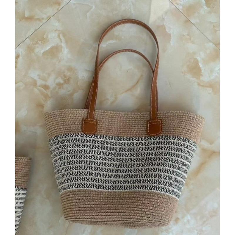 Fashion striped straw bag summer new large-capacity retro literary and artistic fan woven shoulder handbag
