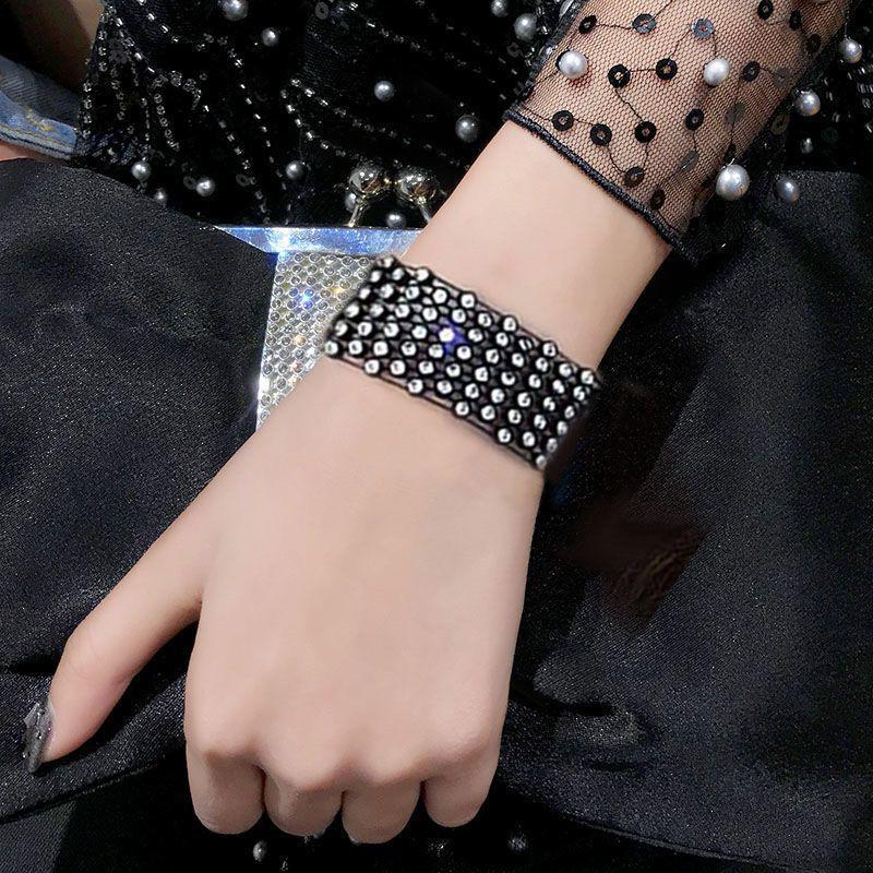 Elegant Multi-Rhinestone Flower Choker Necklace