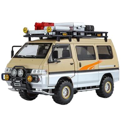 1/24 Mitsubishi Delica MPV Mini Automobilis Metalinis Liejinio Lydinio Komercinis Transporto Priemonė Metalo Modelis Automobilis Imitacinis Garsas ir Šviesa Žaislas Dovana