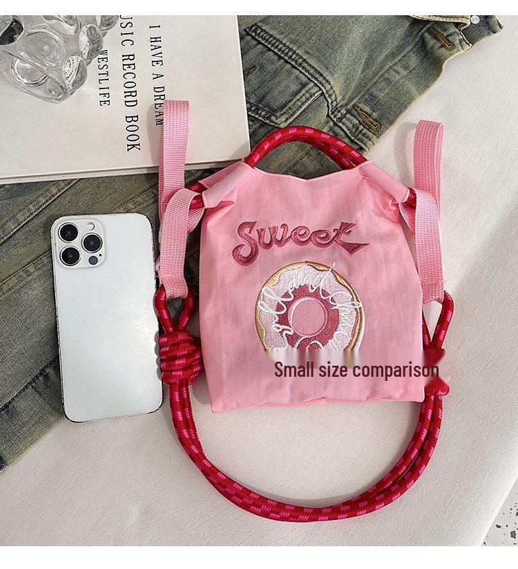 2025 Exquisite Embroidery Eco-Friendly Nylon Canvas Crossbody Shoulder Bag for Women