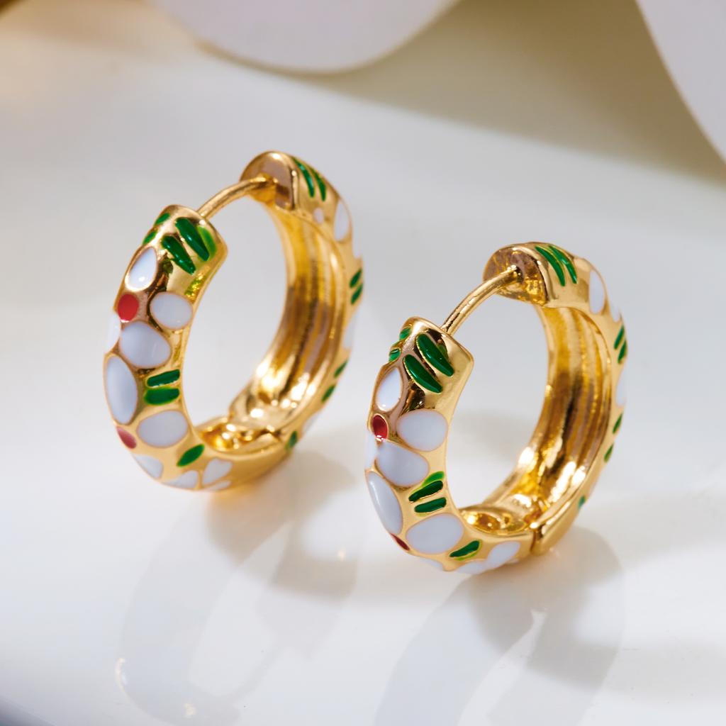 Vintage Colorful Enamel Daisy Chunky Hoop Earrings Gold Flower Circle Huggie Earrings For Women Party Jewelry