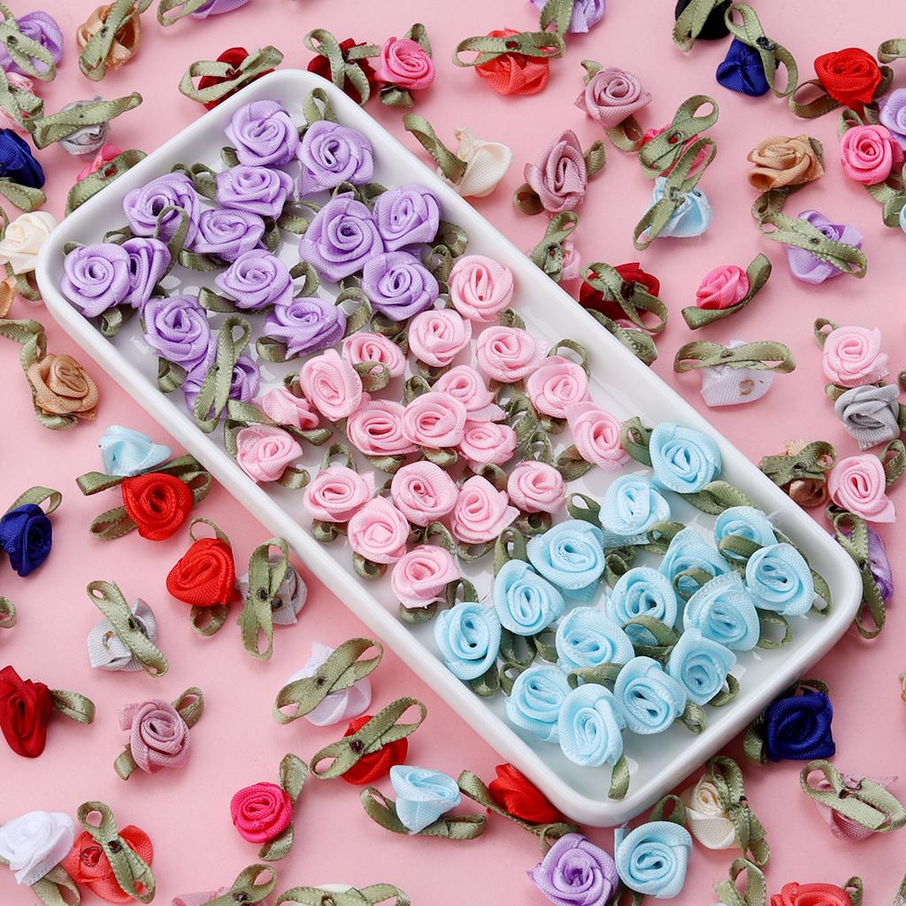 50Pcs/Lot Rose Flower Satin Ribbon Rose Bud with Green Leaves for Sewing Decoration Accessories DIY Party Wedding Crafts Brooch