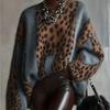 Nuevo Suéter de Punto de Estilo Perezoso Primavera 2026 con Estampado de Leopardo, Holgado, Retro, Empalmado para Mujer