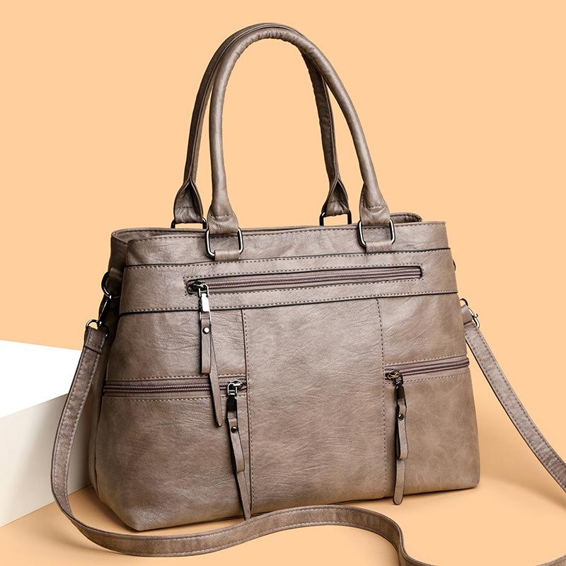 This Large-capacity Single-shoulder Bag Is A Versatile Commuting Tote Bag for Middle-aged Women