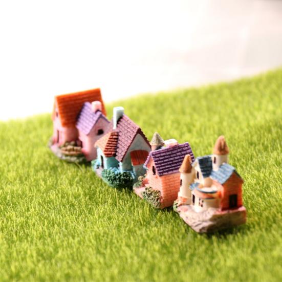 Mini House Micro Landscape Miniature Resin Village House Figurine Tiny Bonsai Terrarium Crafts for Dollhouse Fairy Garden Flowerpots Fish Tank Decor