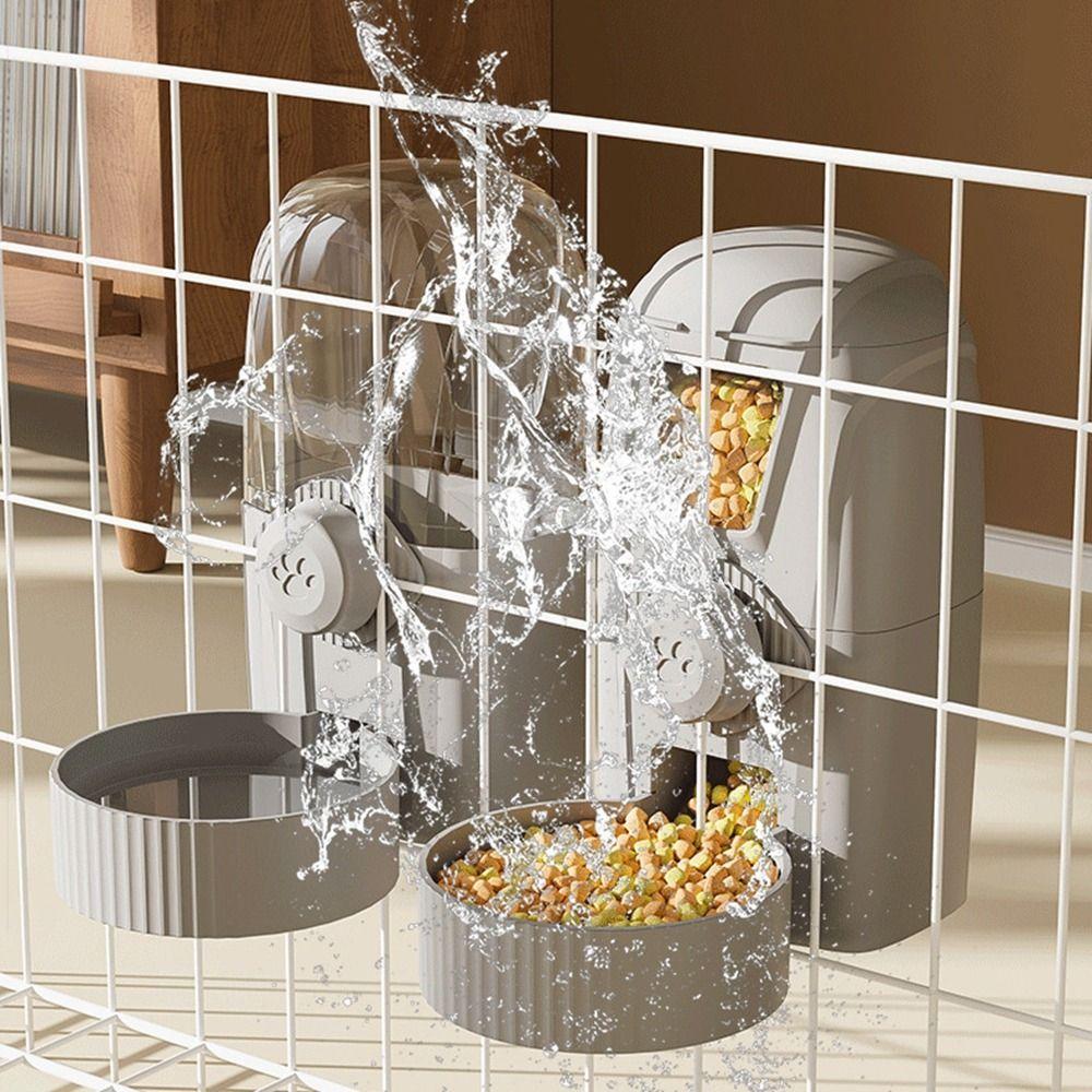 Plastic Dog Water Feeder Hanging Pet Water Dispenser Pet Supplies Pet Feeder Cats