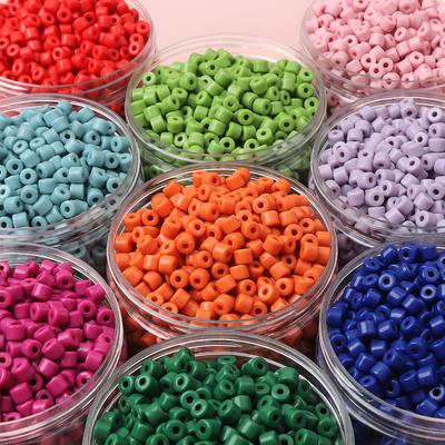Handgefertigtes Armband Perlen Acryl Bunt Kleine Zylindrische Perlen Macaron Farbe Handperlen DIY Handgefertigt Lose Perlen Schmuckzubehör