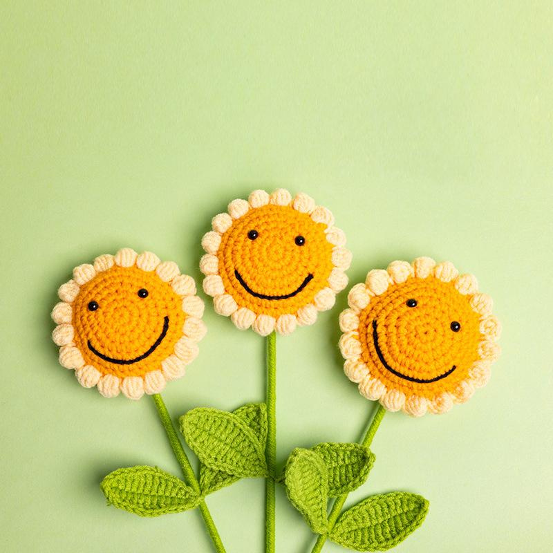 1-10Pcs Knitting Flower Sunflower Home Decoration Knitted Rose Bouquet Teacher's Day Mother's Day Birthday Gift Handmade Bouquet