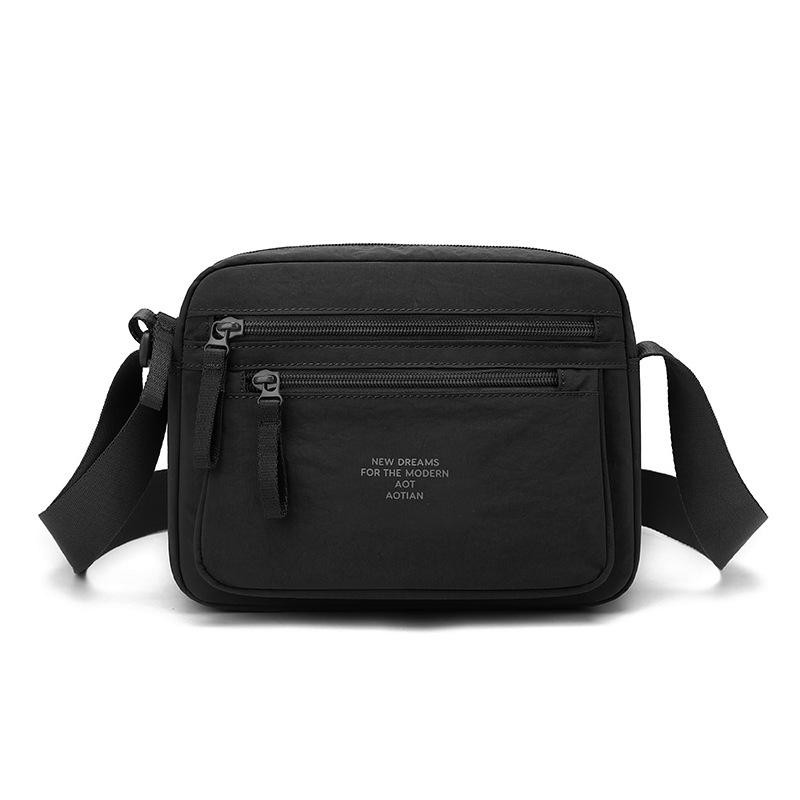 Men s Outdoor Lightweight Shoulder Bag Multi-compartment Crossbody Bag