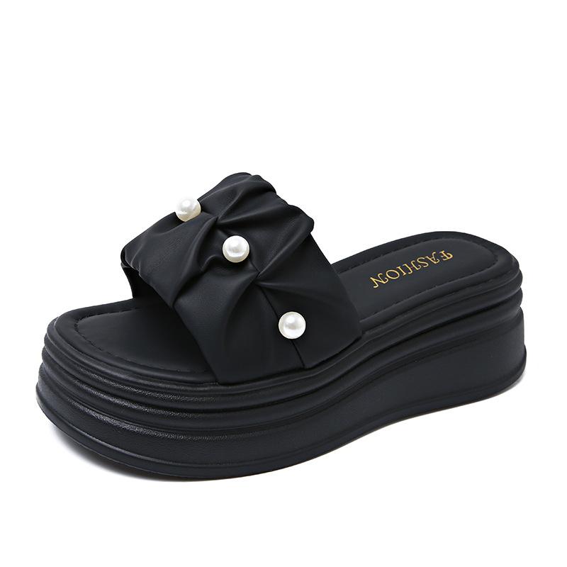 Large Size Cool Slippers Women's 2025 Summer New Square Head Low Heel Pearl Pleated Flat-bottomed Slippers
