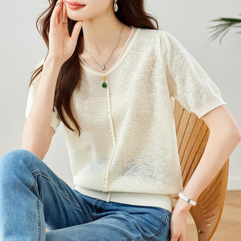 

Jacquard Sweater for Women In Summer New Short-sleeved Commuting Casual Round Neck Ice Silk Thin Style One Size чорний