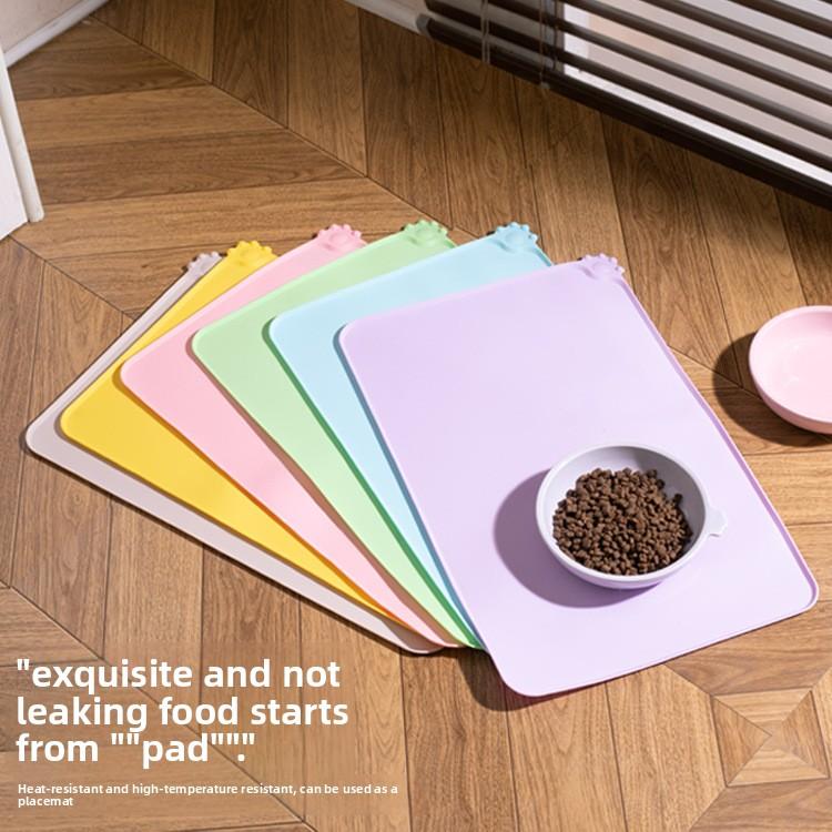 Pet Placemat Pet Silicone Mat Cat and Dog Feeding Mat Easy To Clean Waterproof, Non-slip and Leak-proof Cat and Dog Paw Mat Dog Mat