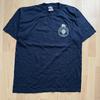 Camiseta Unisex Azul Marino con Gráfico de Bomberos de Chicago de los 2000s Estampado de una Sola Puntada
