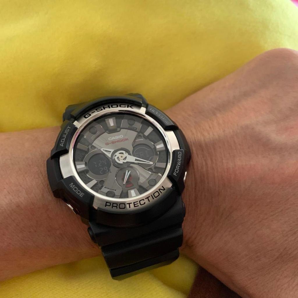 Used CASIO G-SHOCK GA-200 Ana-Digi Quartz Watch