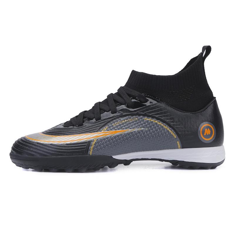 Football shoes Men s broken nails TF training shoes G long nails sneakers Teen students Adult wear-resistant football sneakers 45