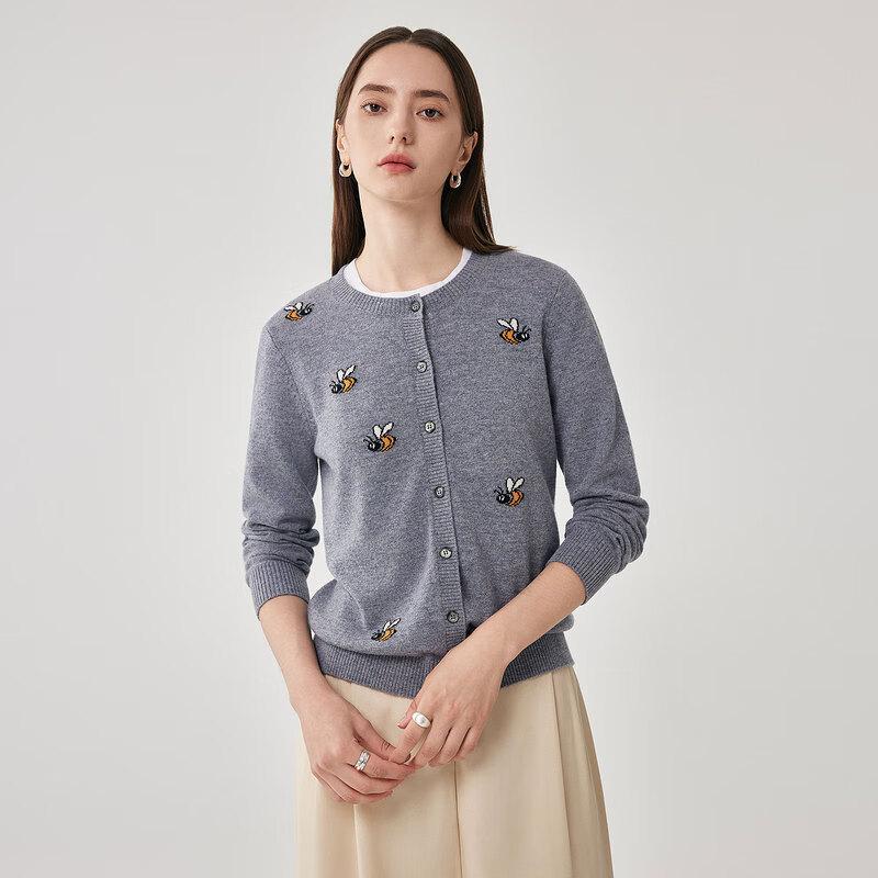 Zhāojūn Women's Cartoon Jacquard Wool Cardigan Sweater