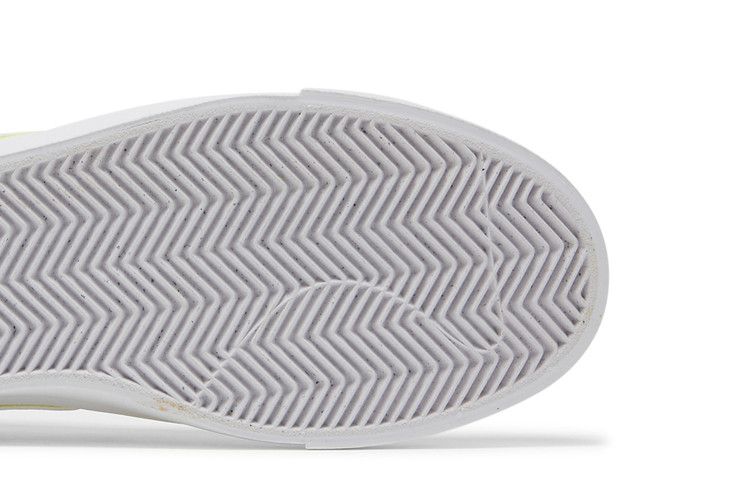 Nike Blazer Court SB 'Light Zitron'