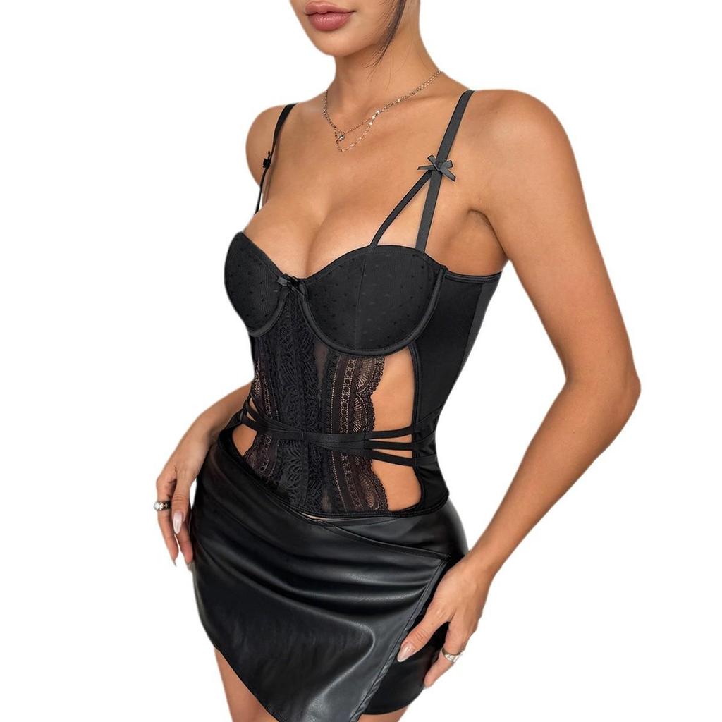 Cross-Border Streetwear: Slim-Fit Lace Vest with Hollow-Out Design