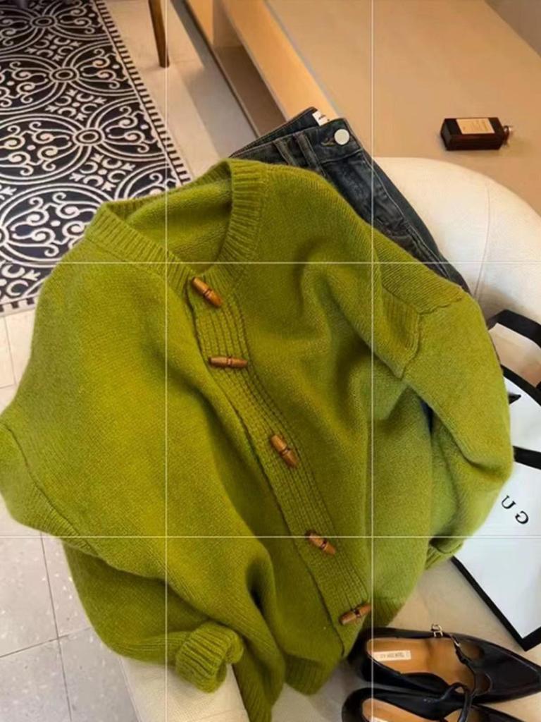 Cardigã de Malha Feminino com Botão de Alavanca Retrô - Estilo Coreano, Outono/Inverno