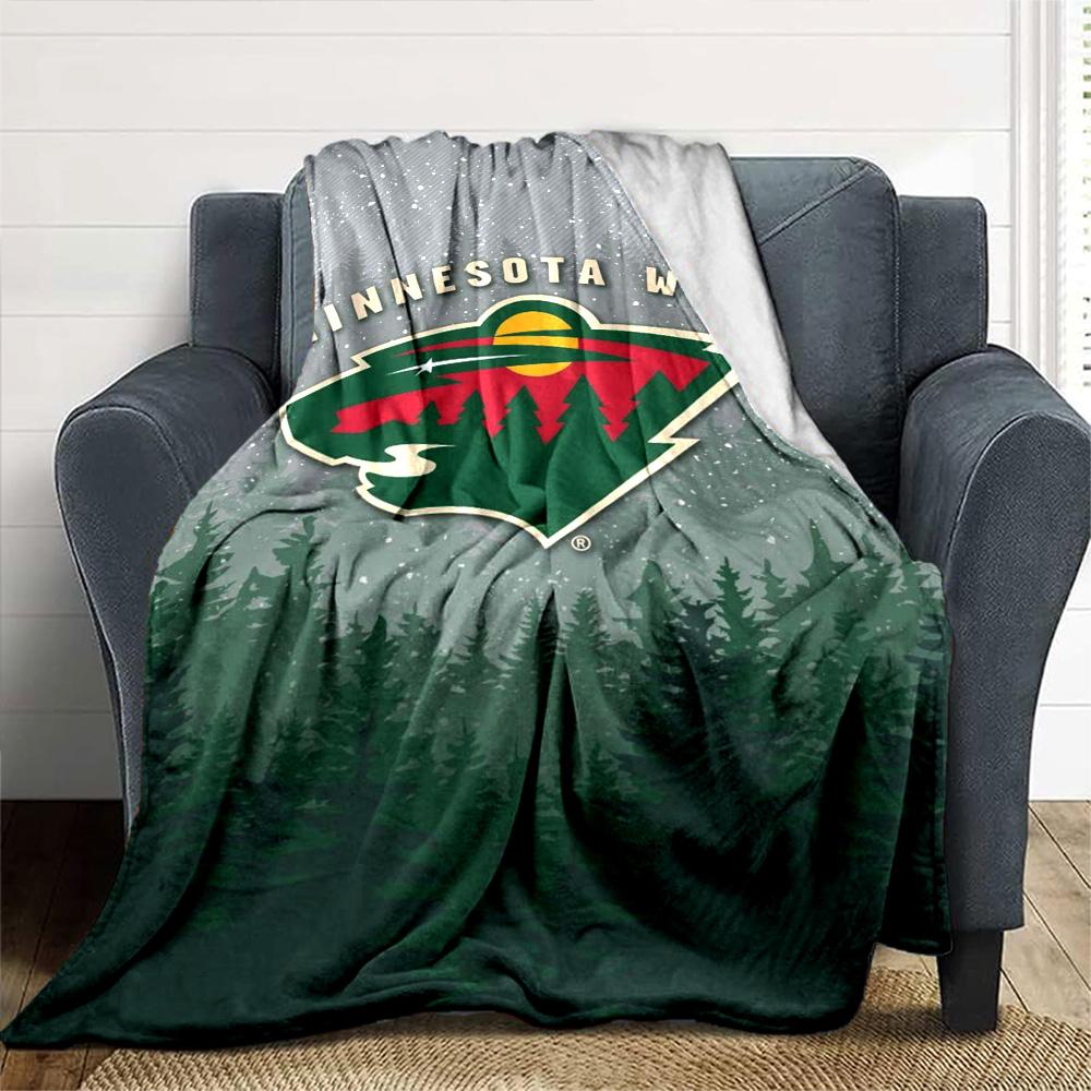 Minnesota Wild Print Flannel Blanket High Quality Warm Comfortable Cover for All Seasons Perfect for Gifts Home Decor