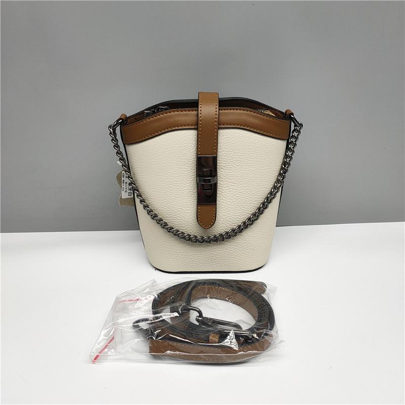 

Black TB chain bag female crossbody leather shoulder mobile phone bag new bucket bag portable and versatile