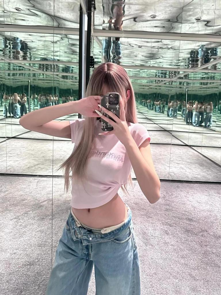 Women's Shiny Letter Slimming Short Sleeve T-shirt - 2026 Spring New Arrival