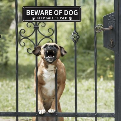 Beware of Dog Sign Paw Print Keep Gate Closed Sign Durable Aluminum Dog Warning Sign for Home Outdoor
