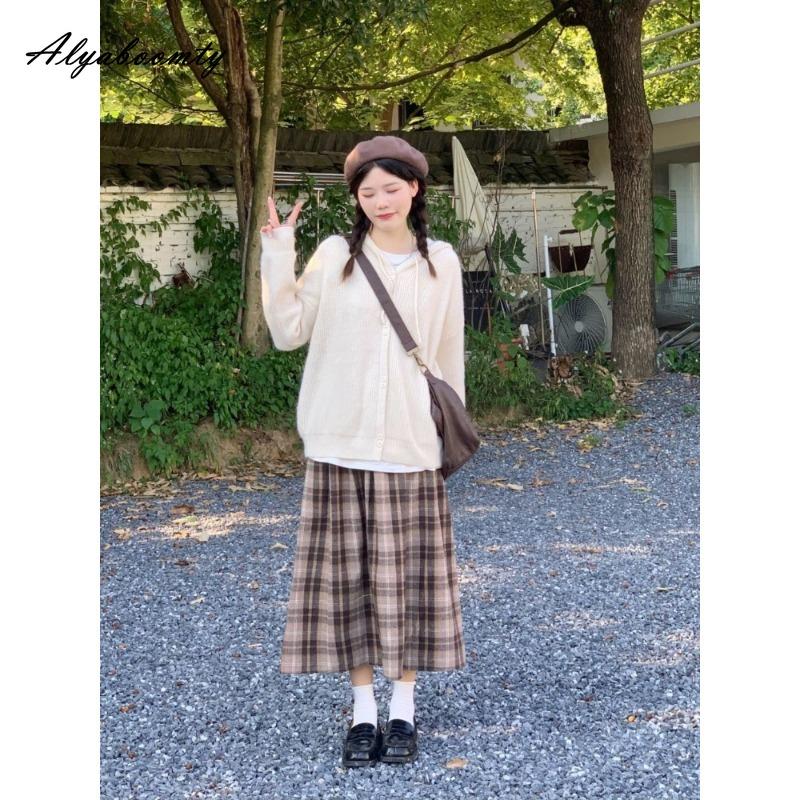 Japanese Preppy Style Autumn Winter Women Brown Plaid Skirt Elastic Waist Thicken Woolen Warm Skirt Elegant Wool Basic A-Line Skirt