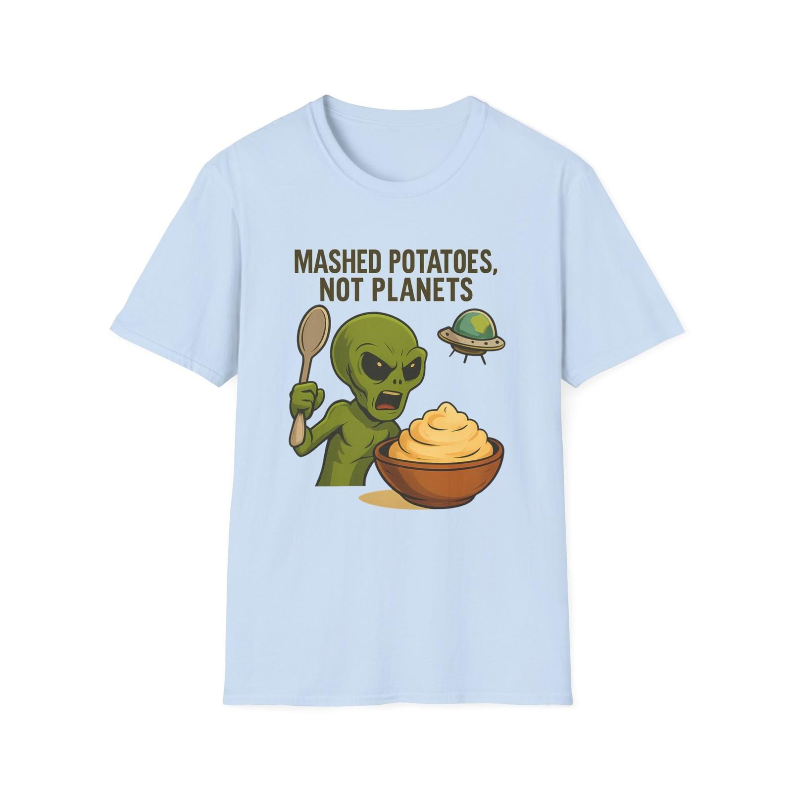 Unisex Softstyle T-Shirt Mens Womens Tees Top Mashed Potatoes Alien Funny Food Cartoon Thanksgiving M