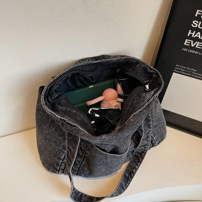 Denim tote bag fashion casual portable shoulder bag large capacity literary commuter bag women