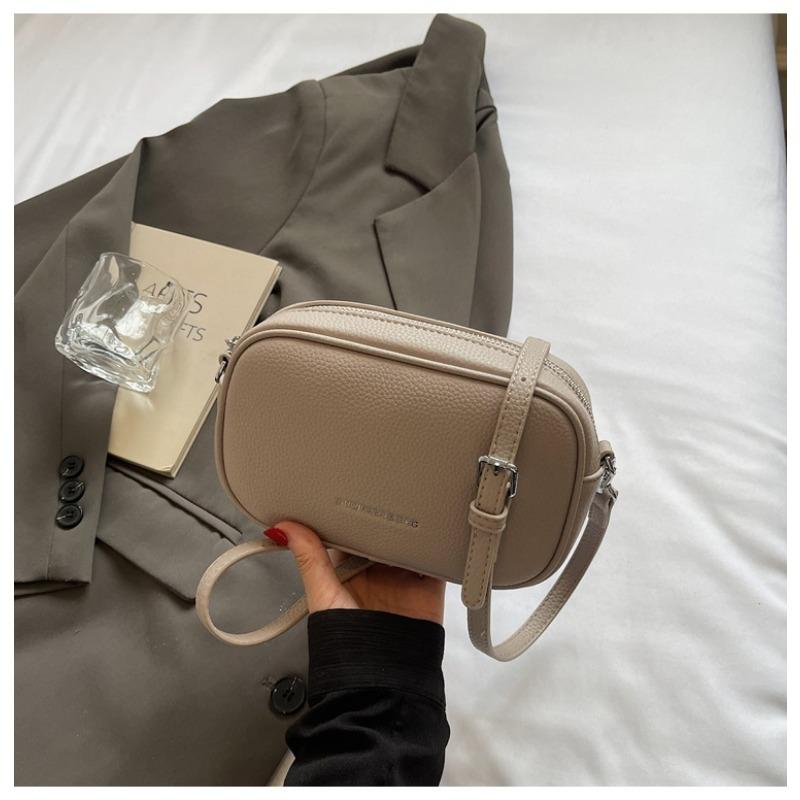 Premium Texture Simple Casual Shoulder Bag Women's Summer New Versatile Messenger Small Square Bag