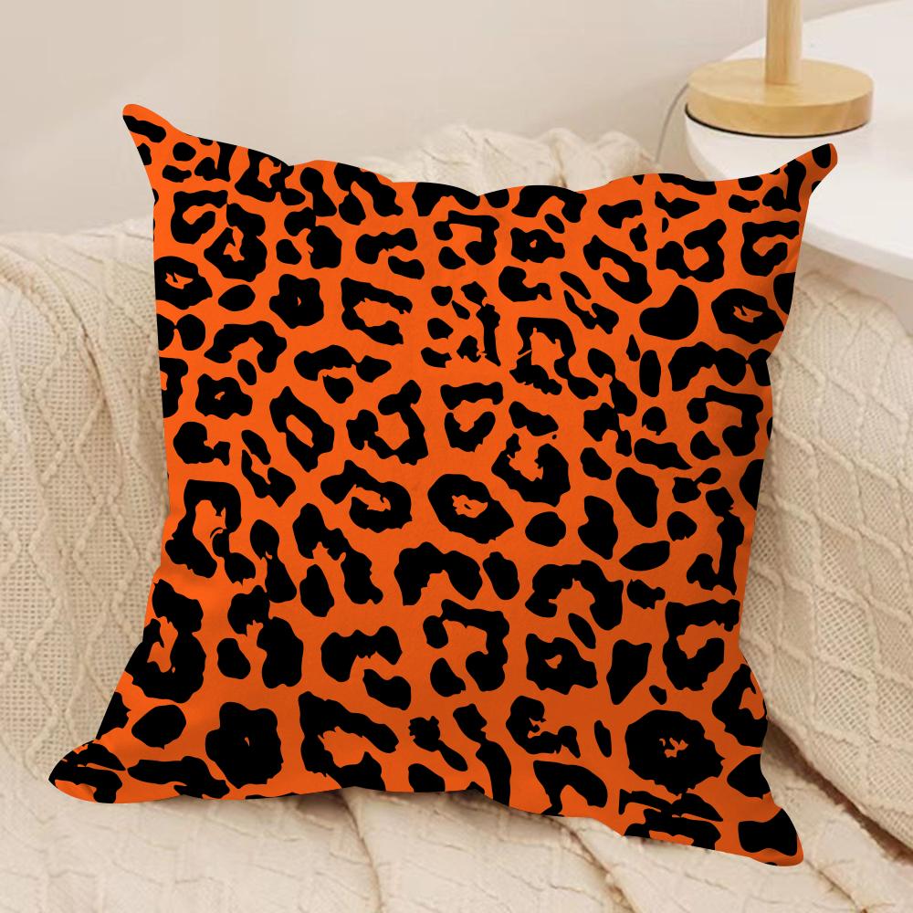 Leopard Print Texture Cushion Cover Soft Plush Fabric Double-Sided Printed Sofa Cushion Cover for All Seasons Home Decor Gift