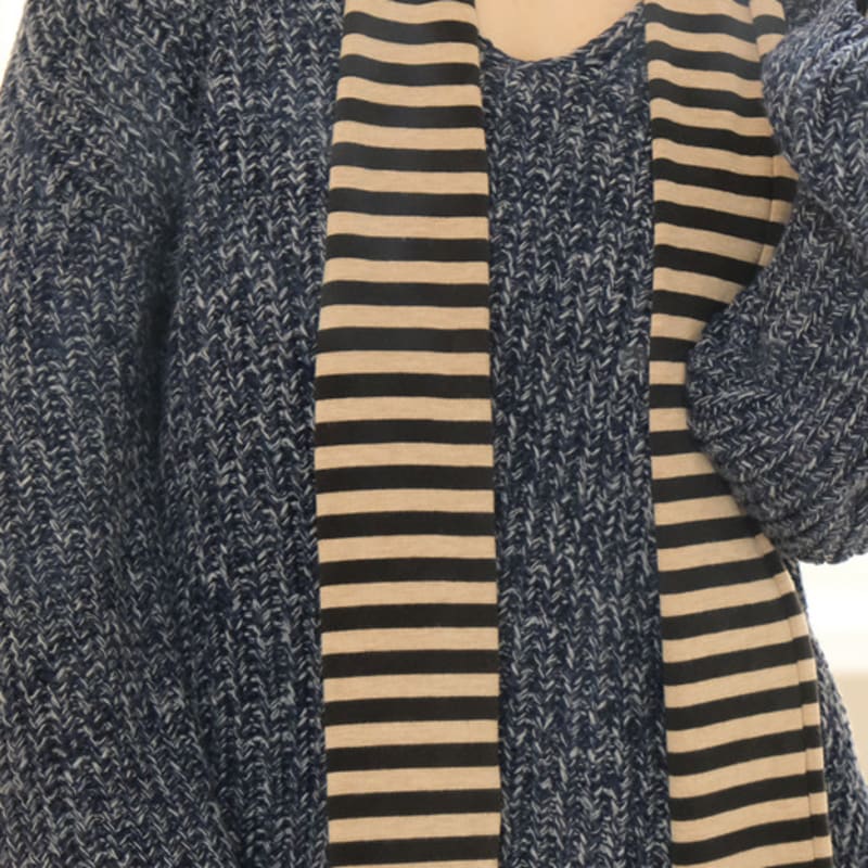 

minmin Stripe Muffler (Black Beige) Black Beige