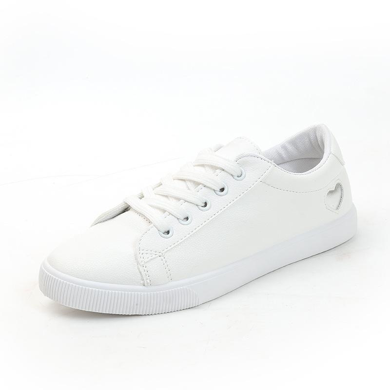 2025 autumn new Korean version of little white shoes sports and leisure round head board shoes ins fire fashion shoes