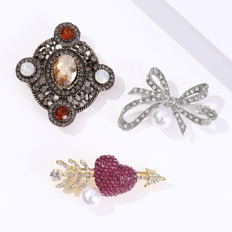 Lovely Bowknot Heart Oval Brooch With Rhinestones Detail, Chest Badge Accessory For Bridal Party And Cocktail Event