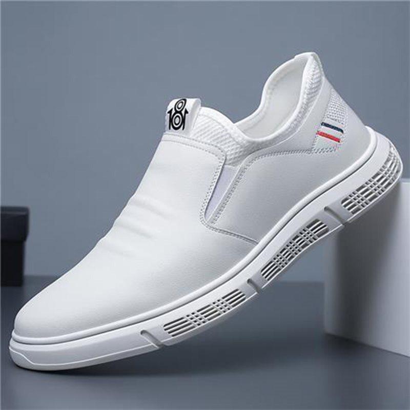 Men's Non Slip Waterproof Kitchen Wear-resistant Black Shoes Work Shoes Casual Work Safety Leather Shoes