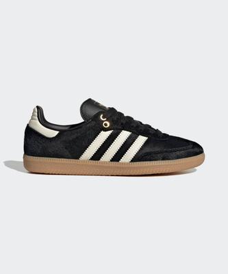 Încălțăminte unisex – Adidaşi